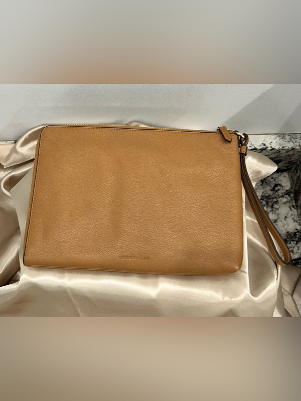ANTONIO MELANI Tan Leather Wristlet Clutch